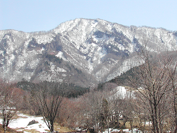 初冬の瀧山
